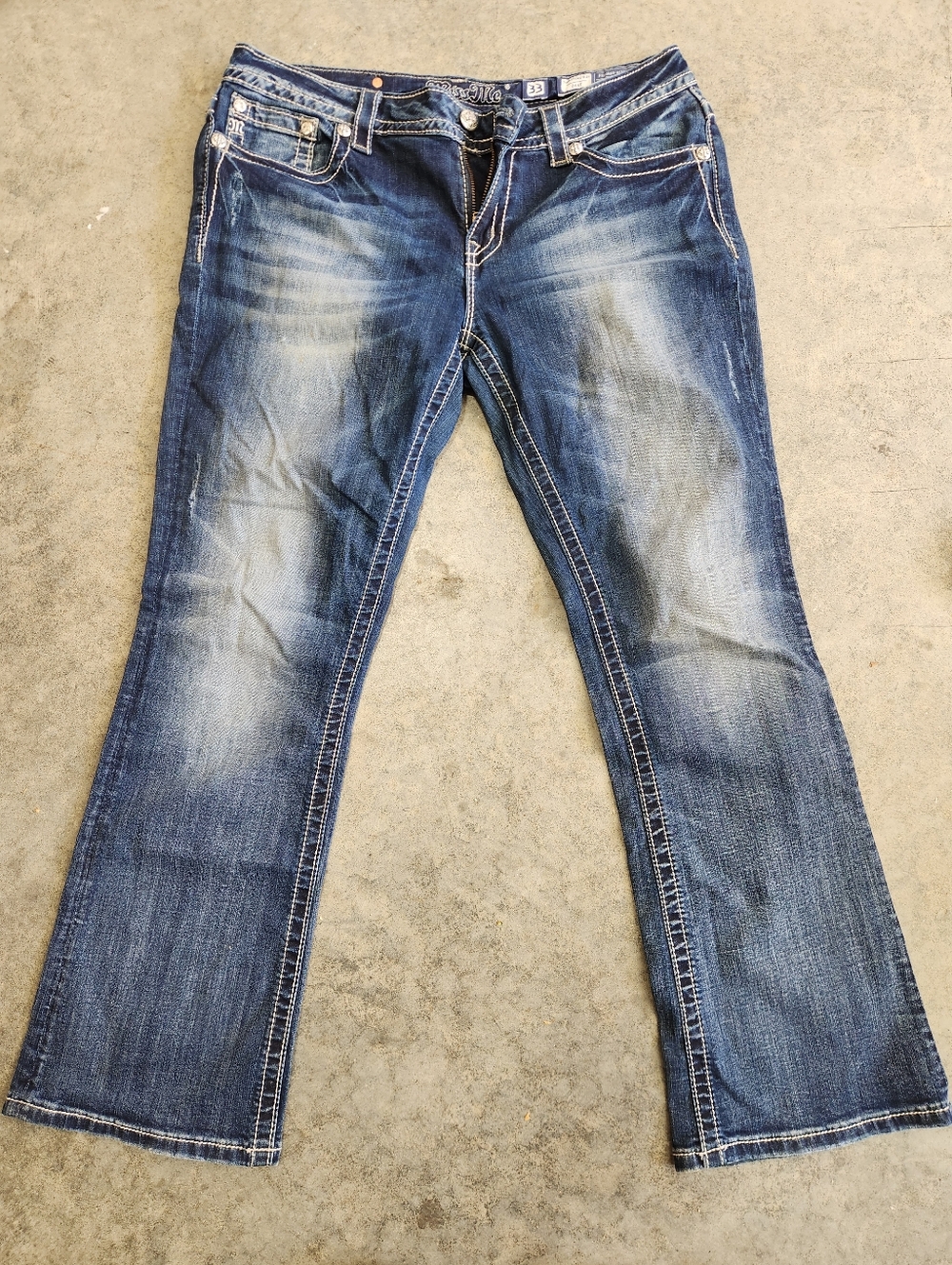 Miss Me Women's Embellished Blue Bootcut Jeans 33 Plus - Picture 2 of 7